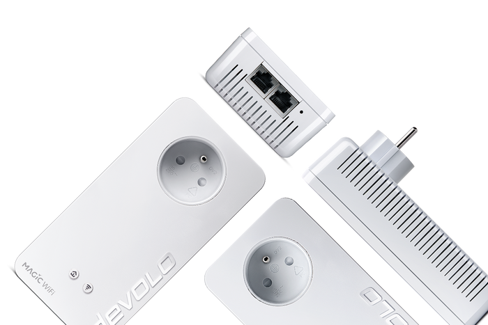 4 adaptateurs CPL devolo Magic WiFi présentés dans différentes positions