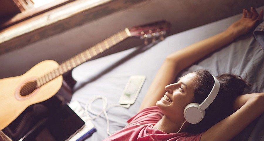 Vom Plattenspieler über MP3 bis hin zum Musik-Streaming Vom Plattenspieler über MP3 bis hin zum Musik-Streaming