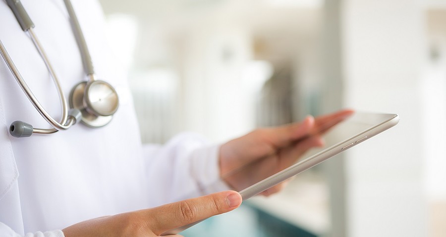 Vernetzung per Licht: LINCNET-Projekt fördert Digitalisierung in Gesundheitswesen und Industrie Vernetzung per Licht: LINCNET-Projekt fördert Digitalisierung in Gesundheitswesen und Industrie